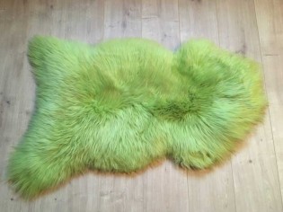 Peau de mouton. Vert pomme - 100-110cm