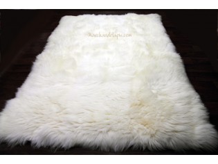 Tapis peau de mouton, 140cmx200cm, Blanc Naturel - UK - Bords droits -