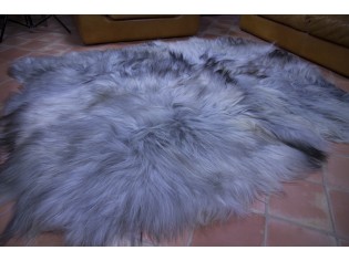 Tapis peau de mouton, 5 peaux, gris naturel. Tannage écologique. Sélection Marchand de Tapis