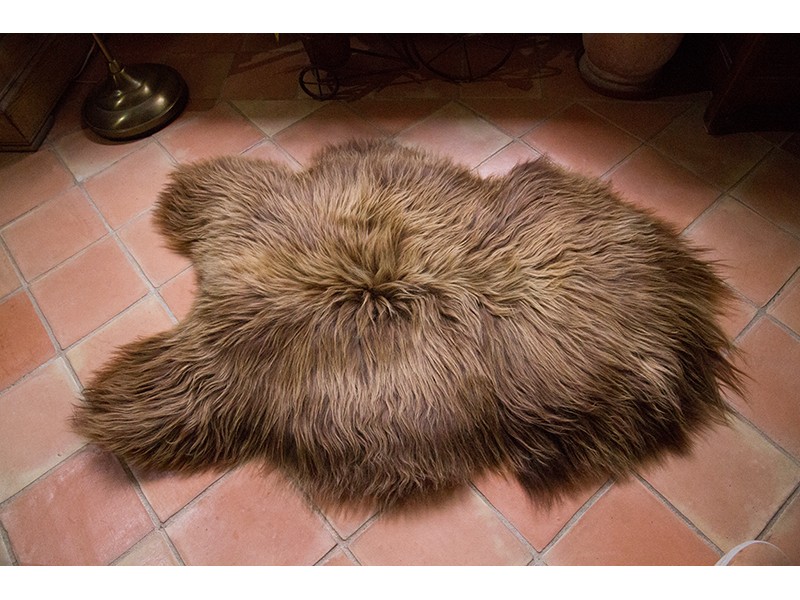 Peau de mouton naturelle marron | Tapis peau de mouton IS-PL-MRN-1-0126