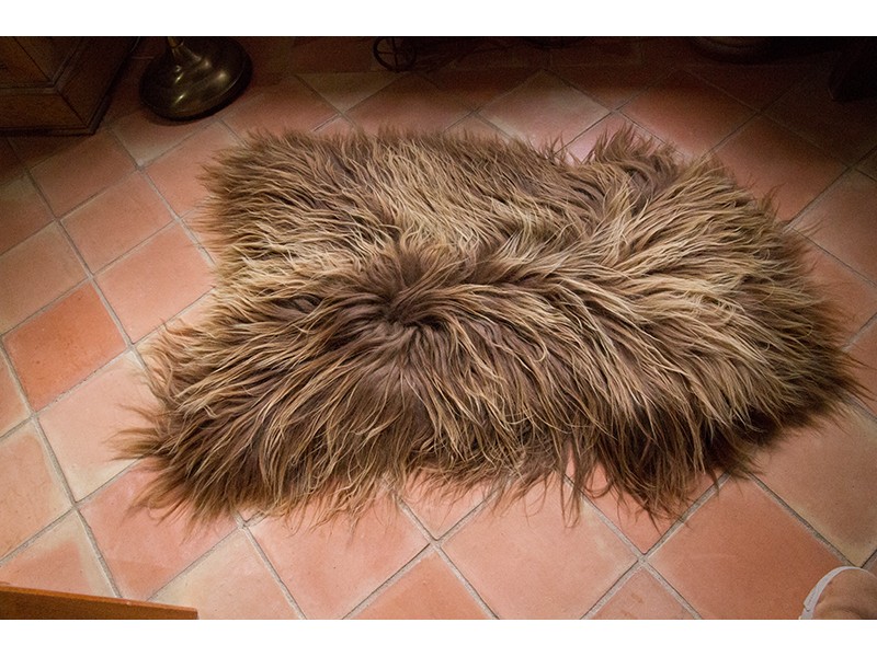 Peau de mouton naturelle marron | Tapis peau de mouton IS-MRN-5-0126